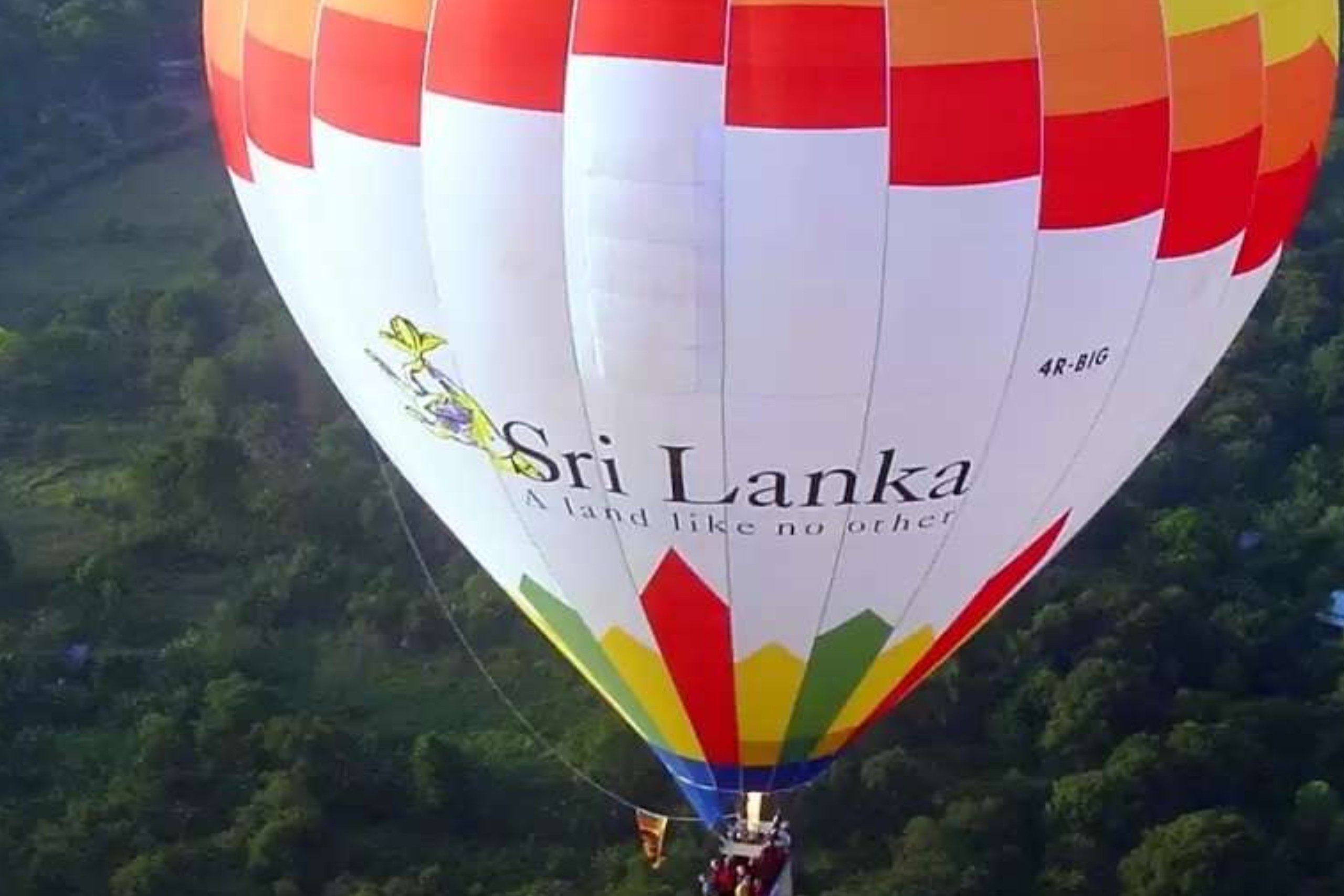 Hot air balloons in sri lanaka